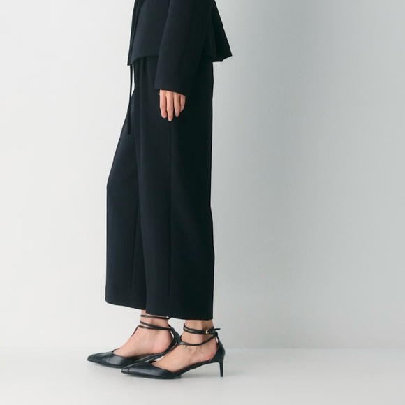 Aritzia Wilfred The Effortless Pant Cropped - Picture 2 of 16